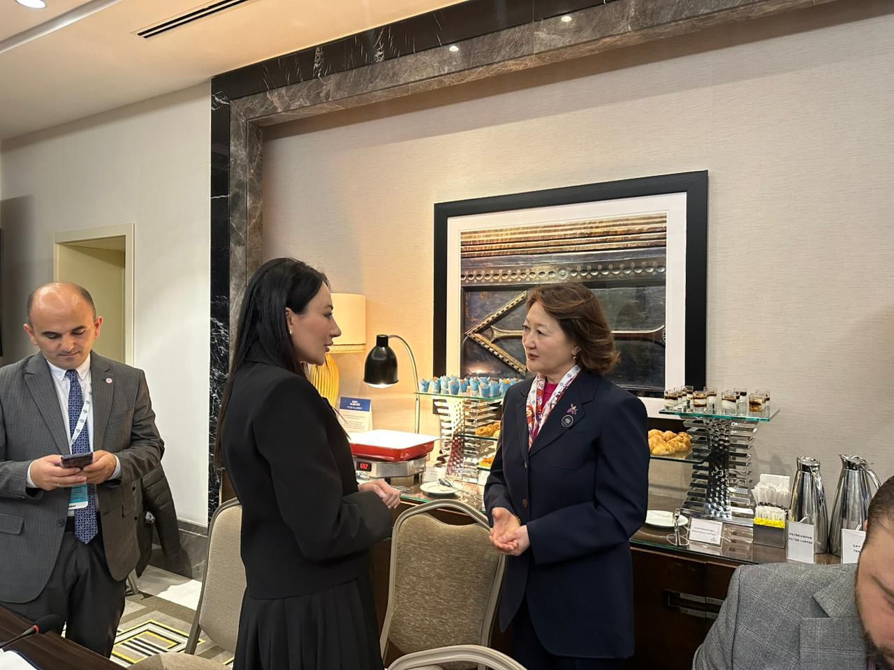 830E2E5C 735B 4563 97E1 C9Baa9C0B2Db