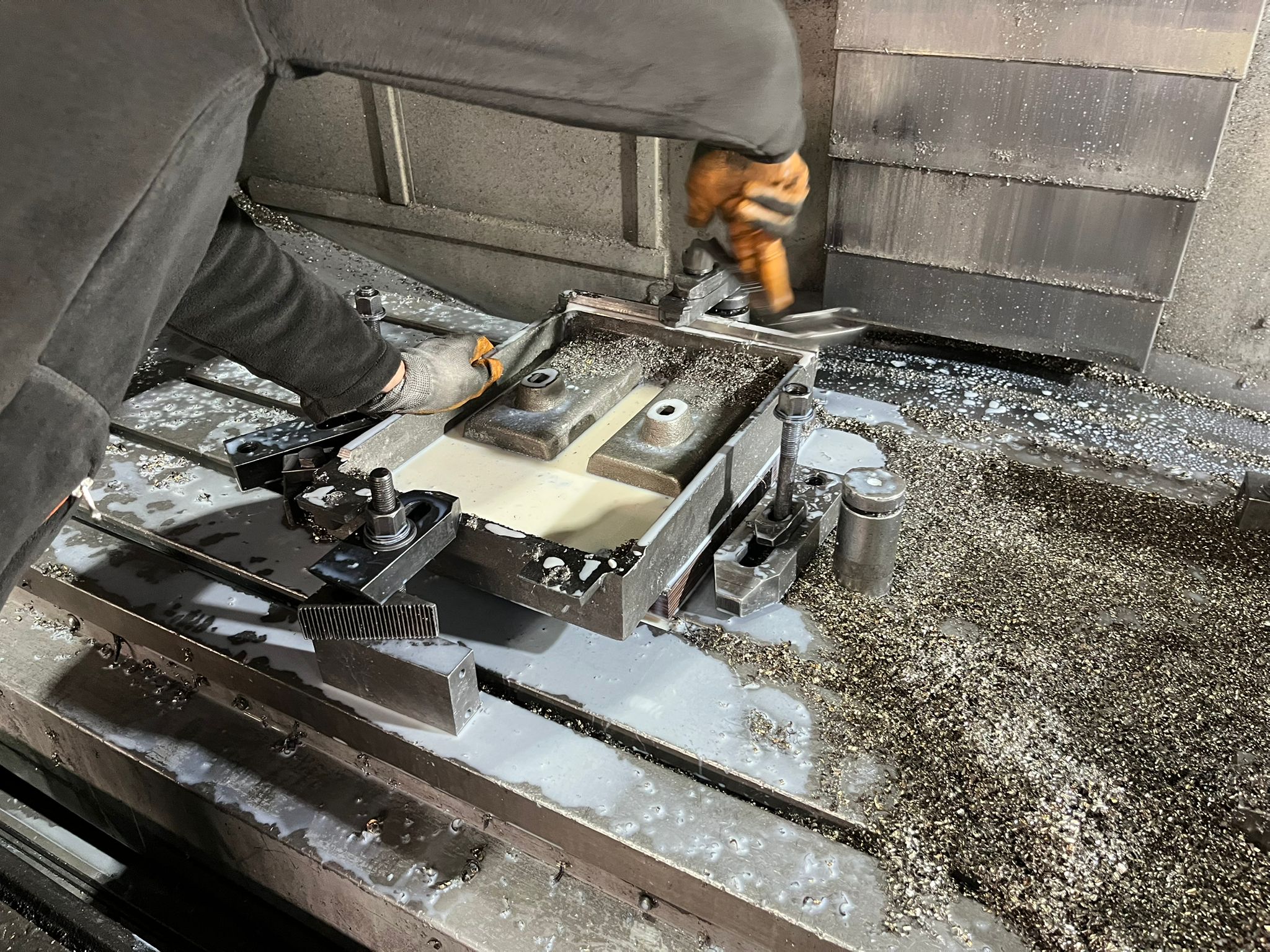 D4F1A716 6F65 4Ad1 A89D B8A2F1Bfdf41