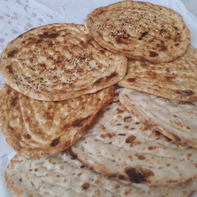 Dis Sw7Q Wk A E Z I O