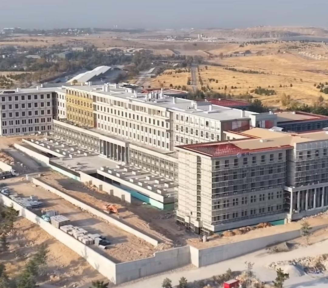 E0Ff5E2A 9Ee9 4506 Be7B 02182D07Eb68