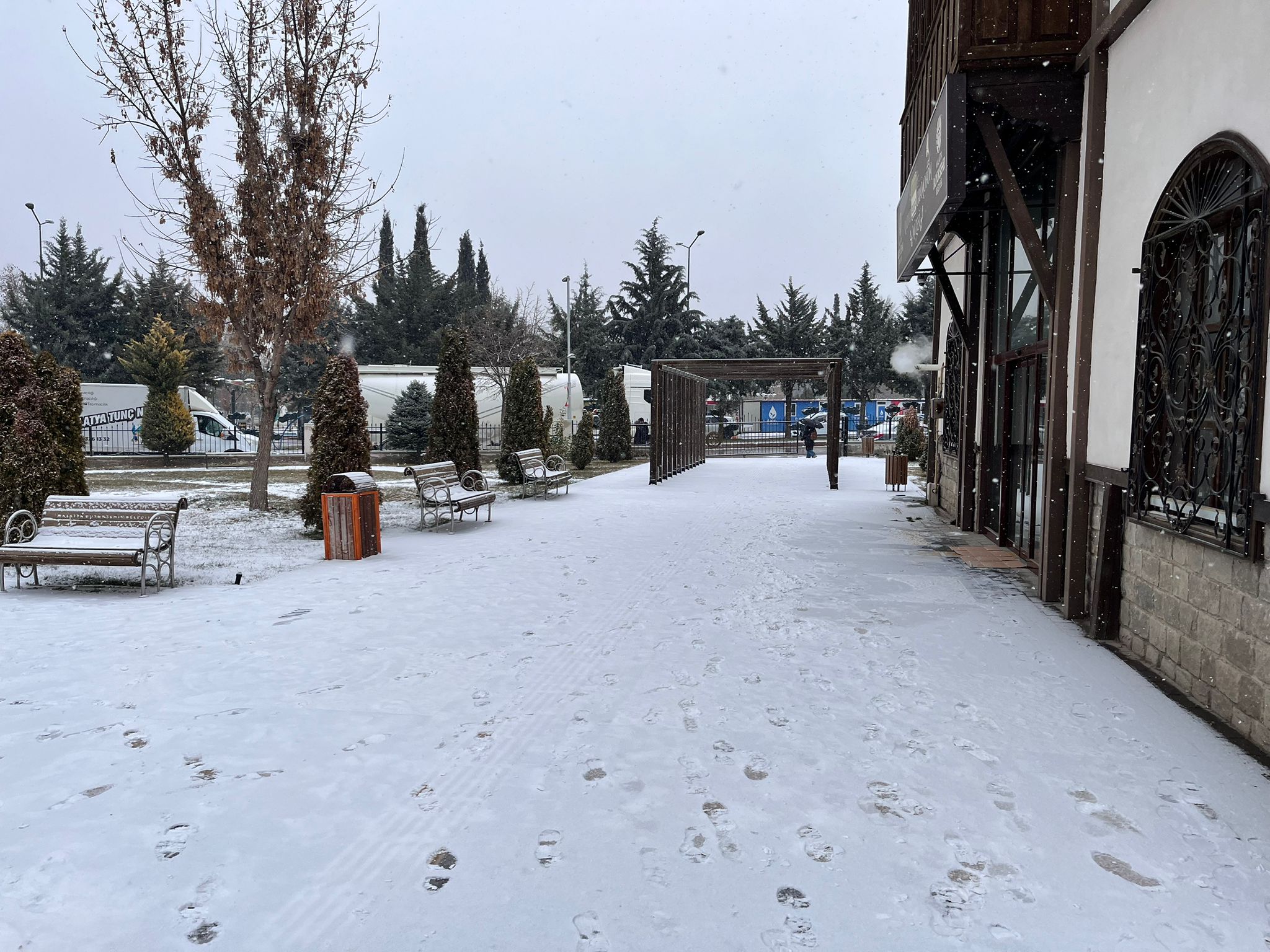 34B5883E 5063 4B10 A6F5 77884F8Fcb13