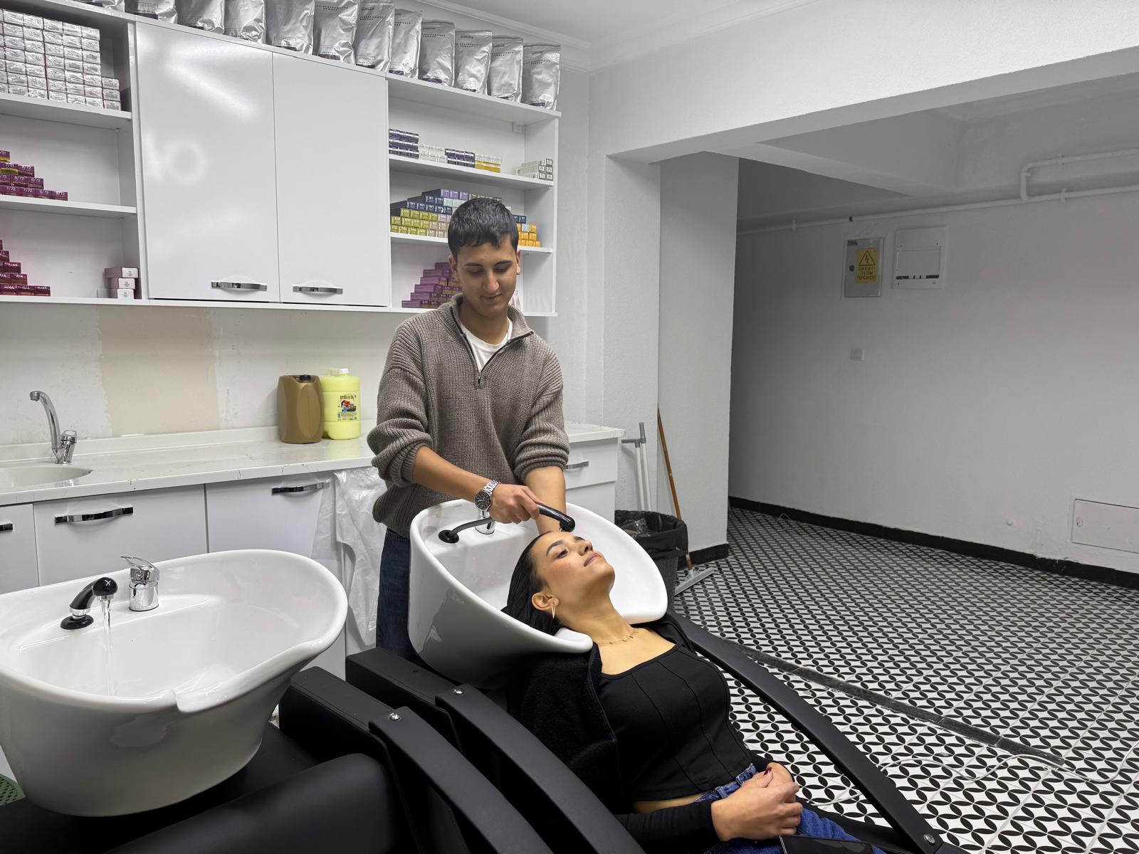 44D6B3C1 Baf1 4Bfa Aa62 90Cabc8E21C2