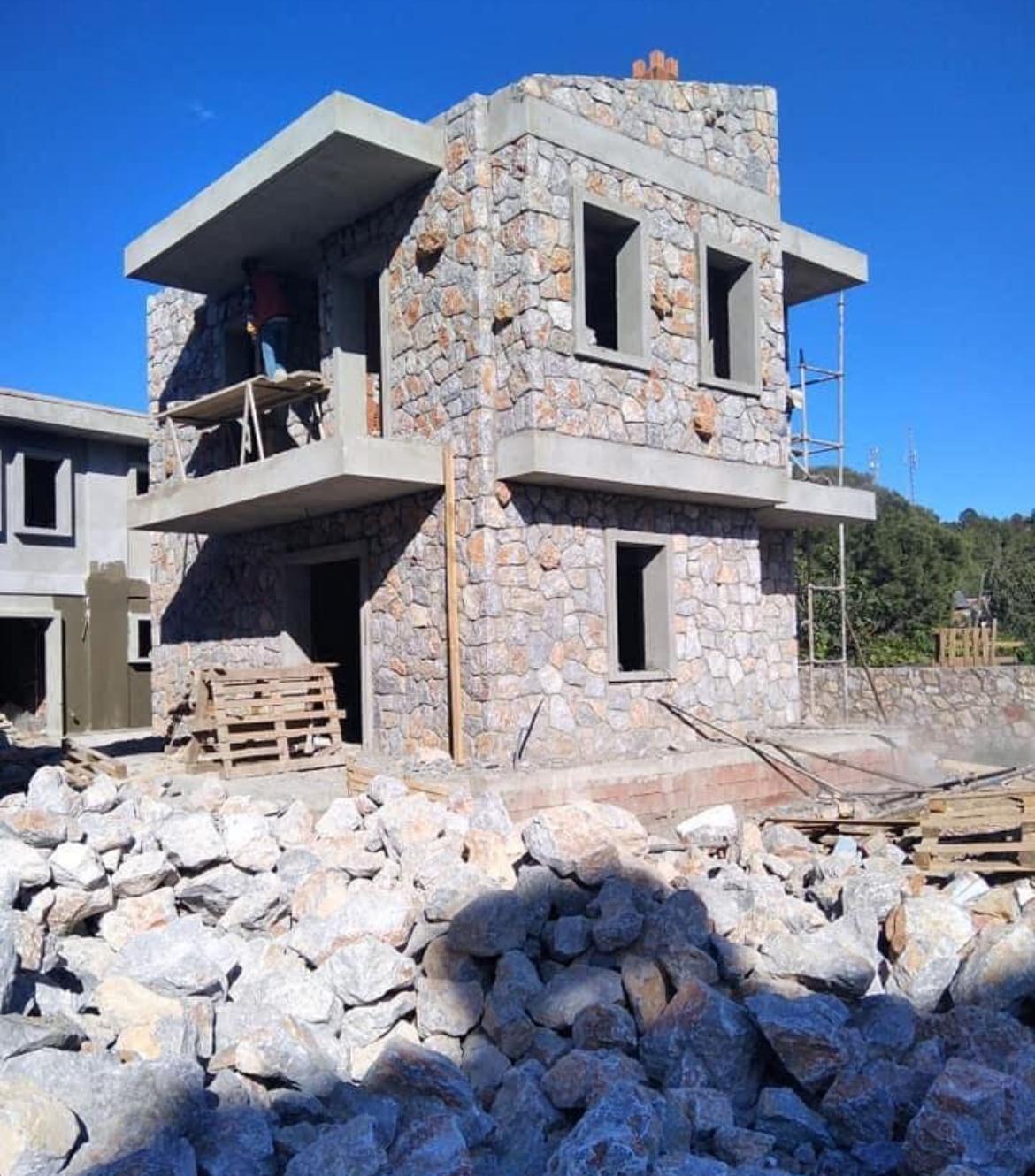 9A32763B 8F9A 47De A30D 986F46B25Cd5