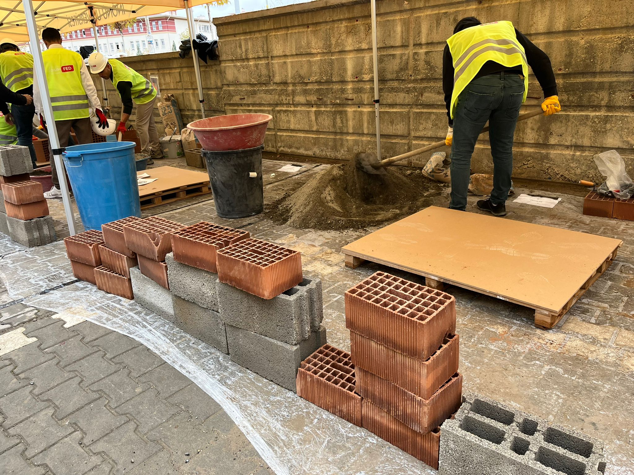 F5492Cb8 9A21 451D A749 Cbaae457099F-2