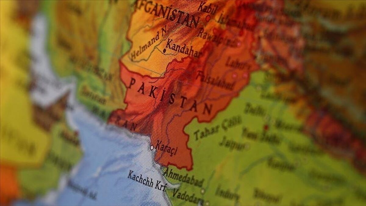 Pakistan-Afganistan Sınırında Gerilim Yeniden Patladı: Kim Haklı?