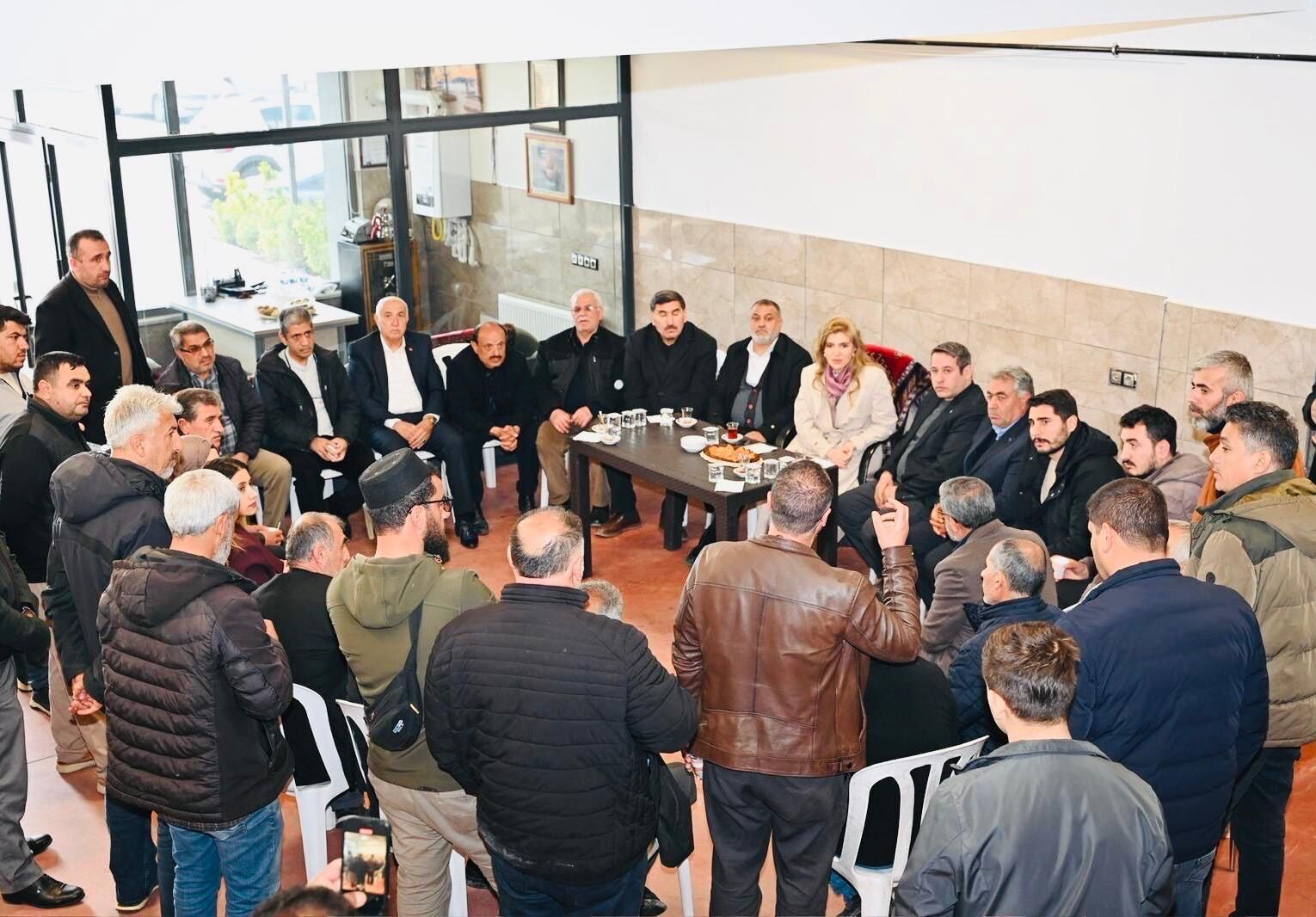 82150D0B B45D 4059 A3Eb 43Cd3C8D9595