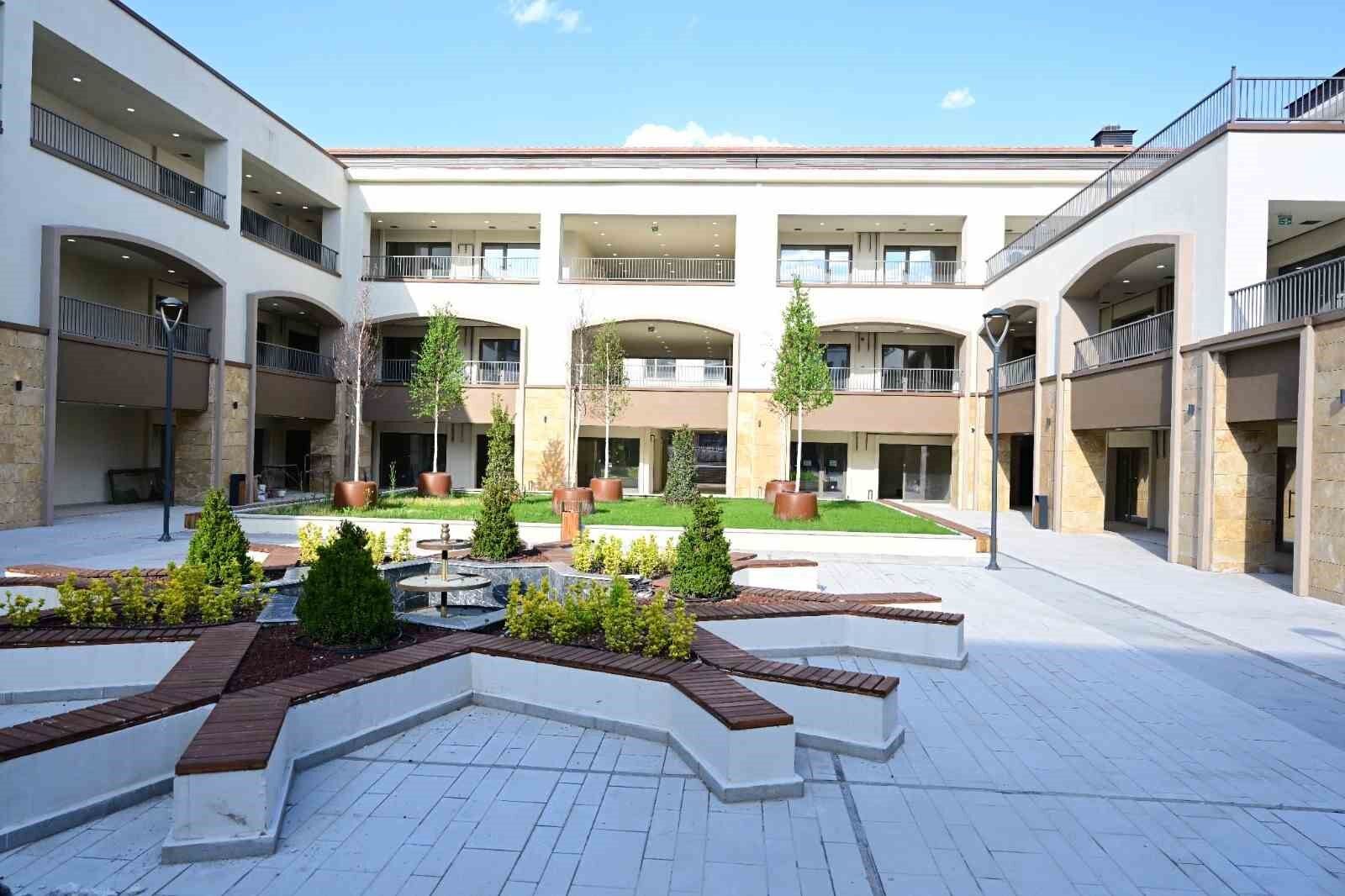 Akpınar Çarşısı’nda Açılışa Sayılı Gün! Başkan Taşkın Tarih Verdi