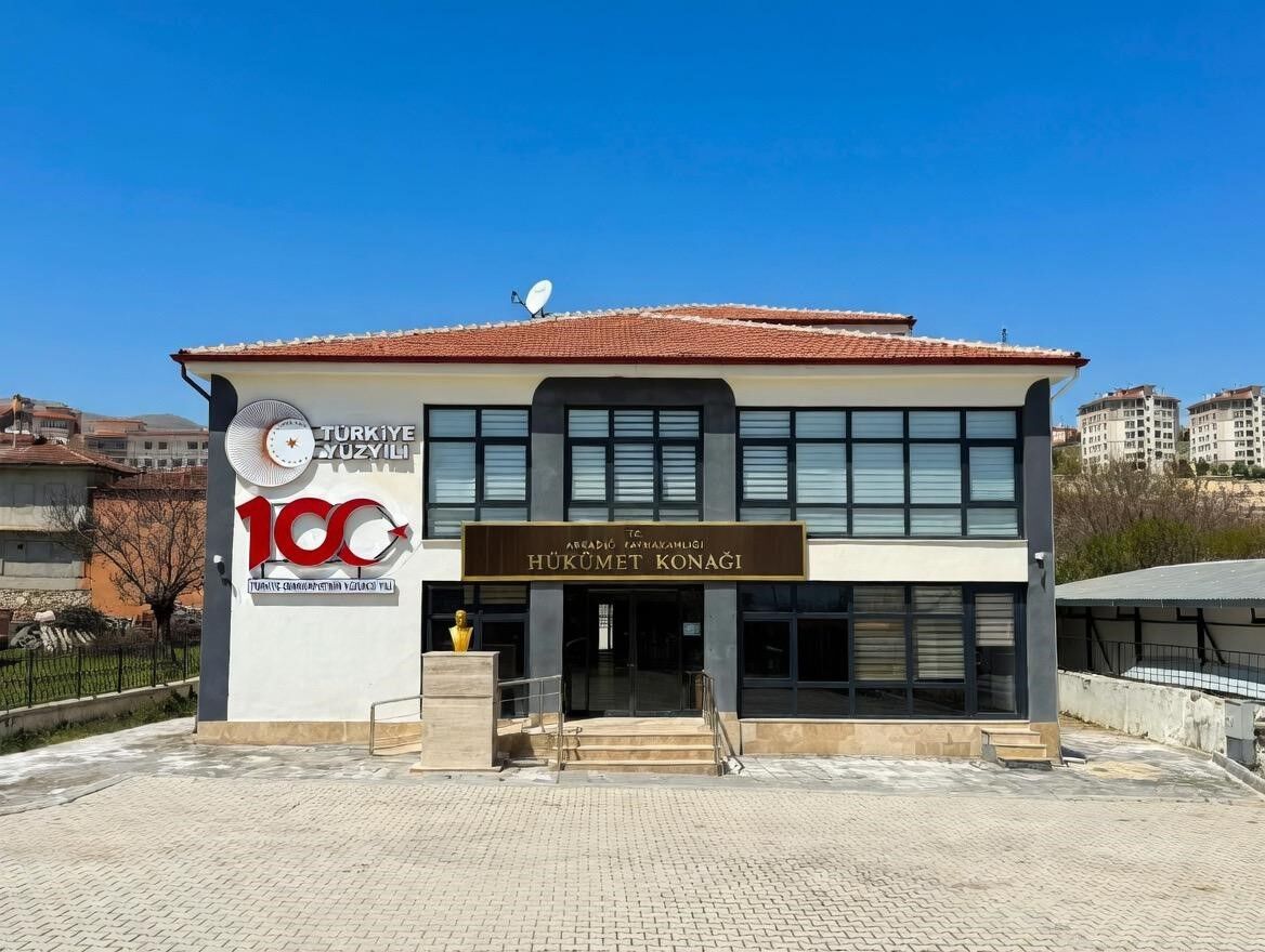 Akçadağ’da Gençlere Modern Merkez Yatırımı