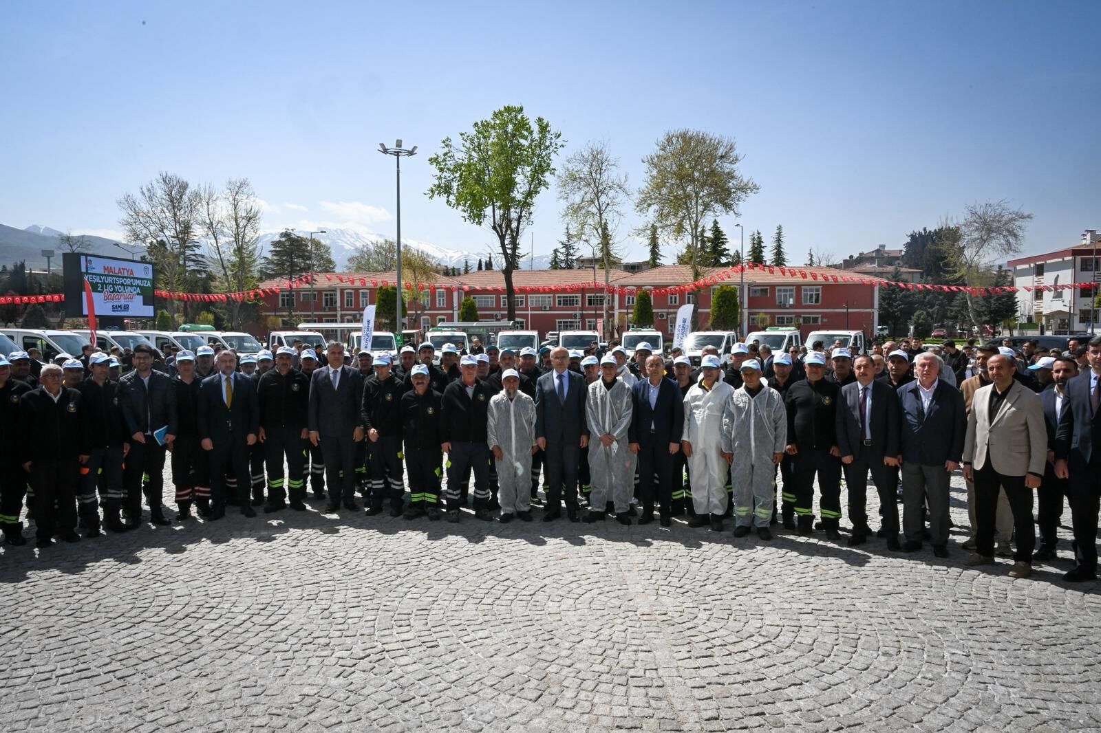 Büyükşehir Belediyesi 2026 Yılı Ilaçlama Sezonunu Başlattı 6