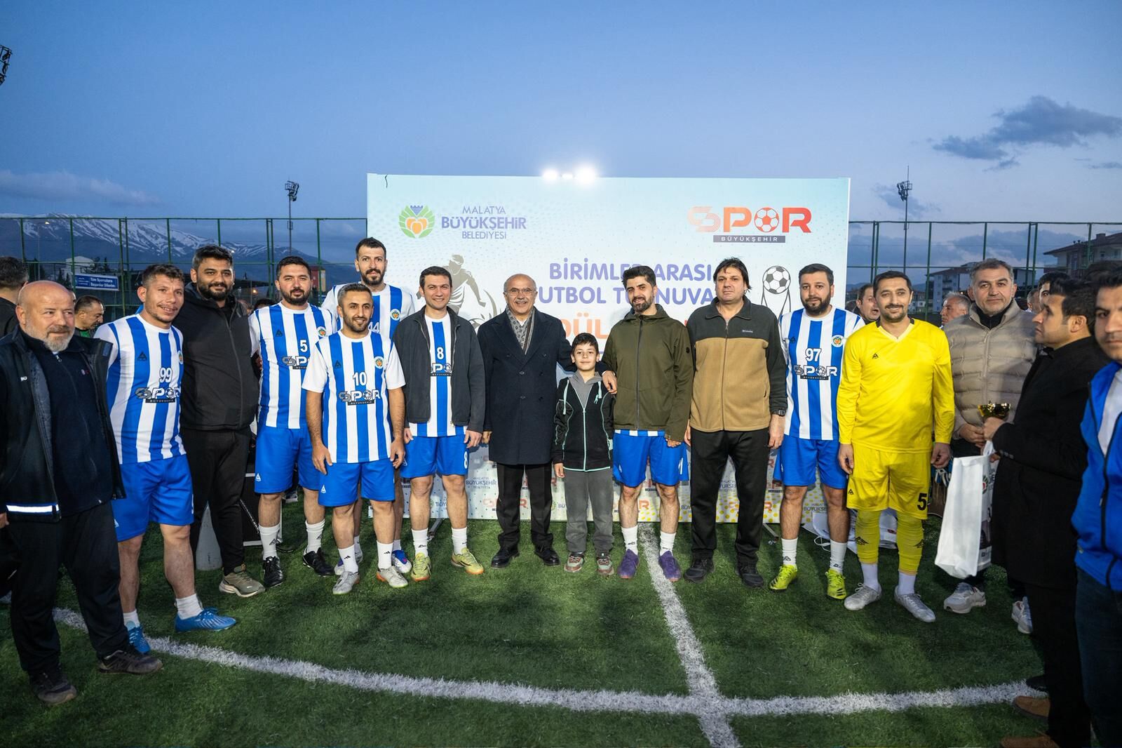 Büyükşehir Kurumlar Arası Futbol Turnuvası Tamamlandı 3