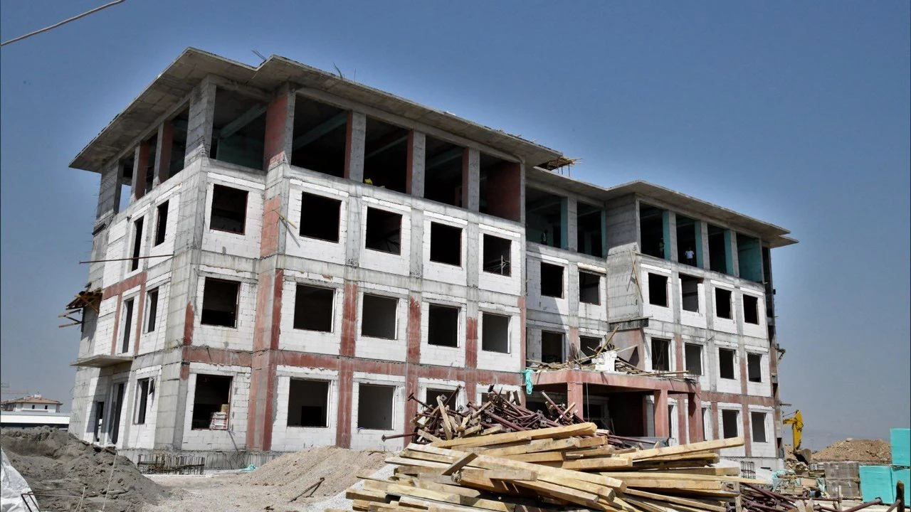 DOĞANŞEHİR İLÇESİ SÜRGÜ MAH 8 DERSLİKLİ İLKOKUL YAPIM İŞİ