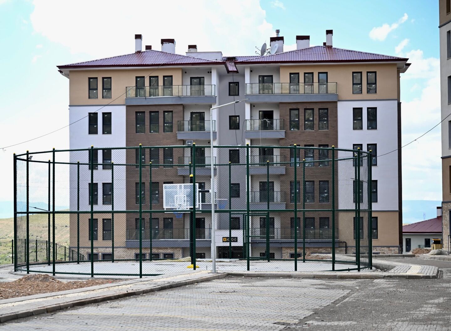 6. J P G-6