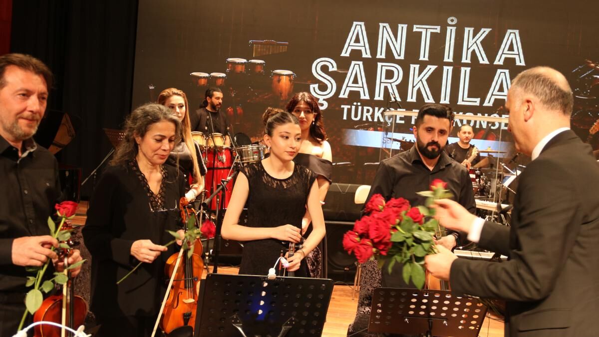 Konser 2