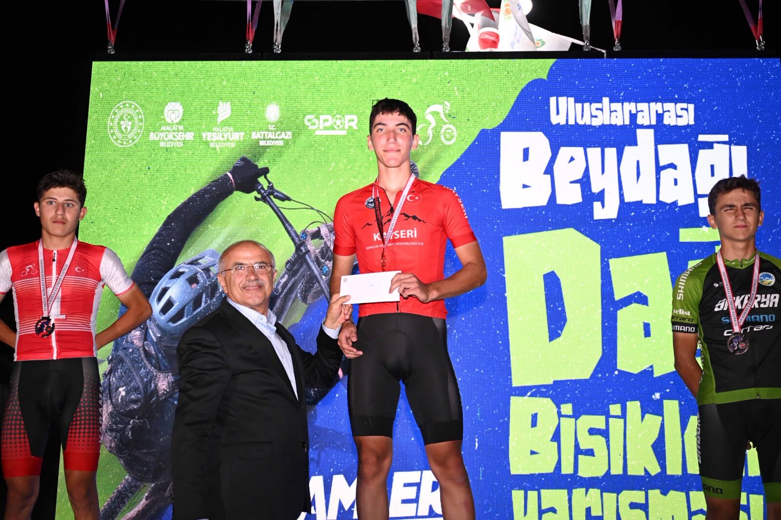 Beydağı Dağ Bisikleti Yarışı Ödül 2
