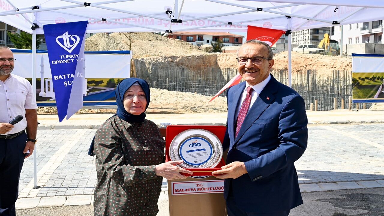 Plaket