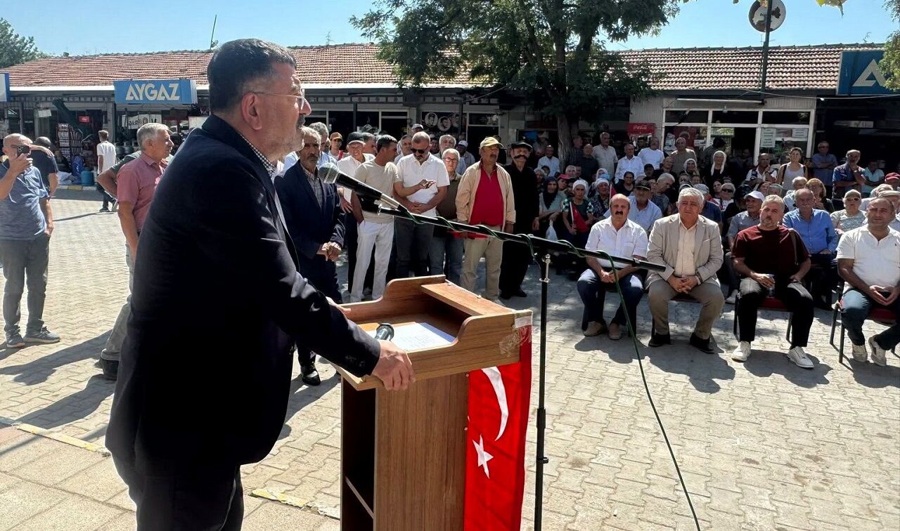 Arguvan İlçe Başkanlığı'nda Ağbaba’dan Dikkat Çeken Çıkış: “Arkamıza Bakmayacağız”