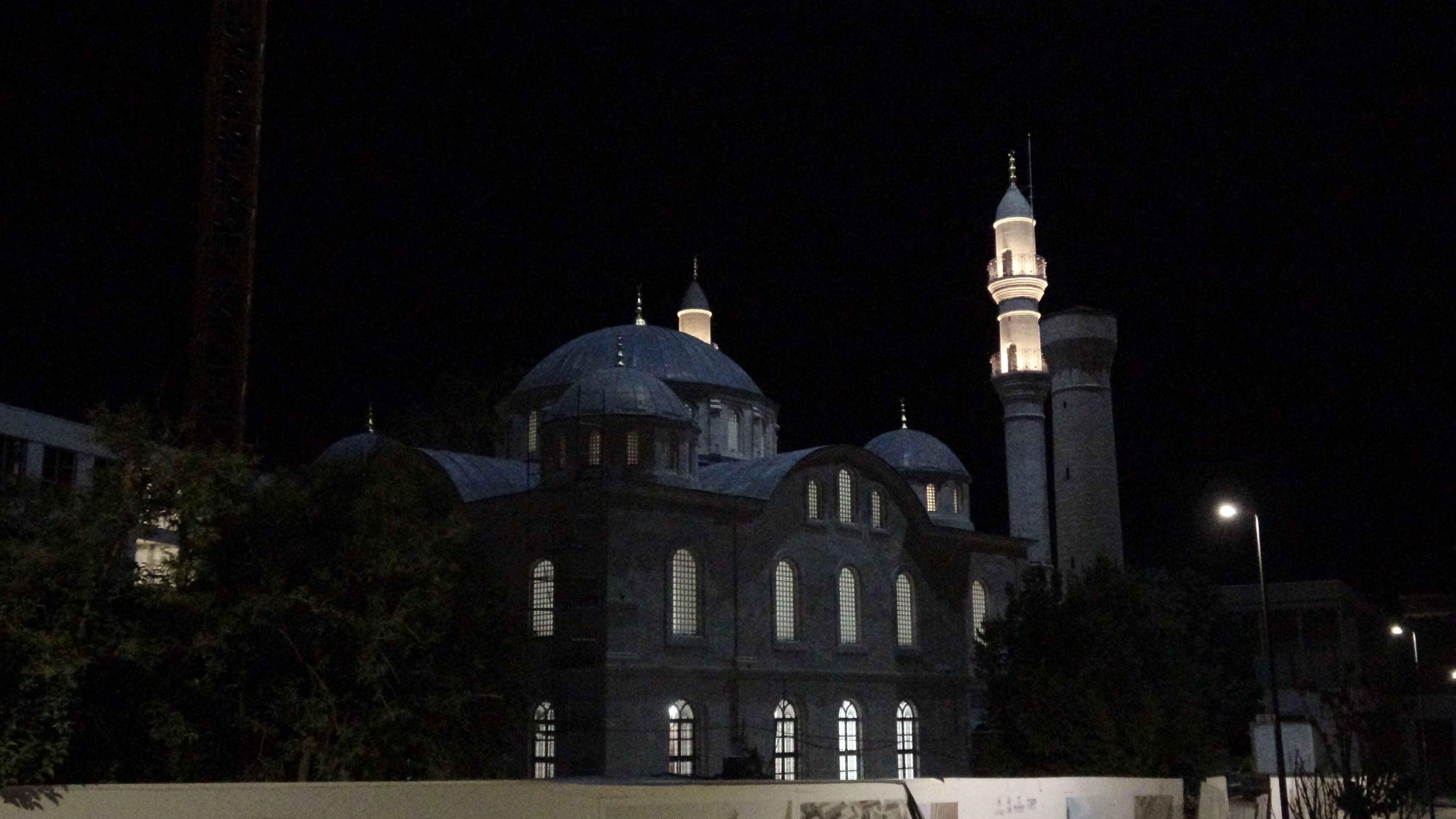 yeni cami gece