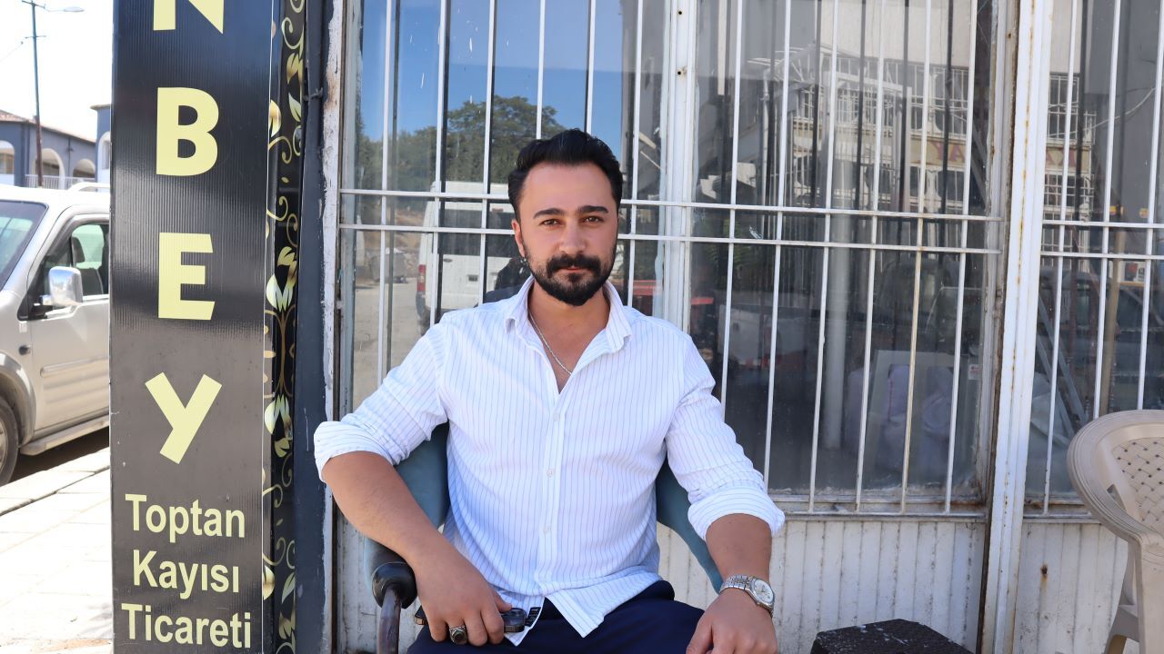 Malatya’nın O İlçesinde Kayısı Şaşırdı! Eylül Sonunda Yeniden Çiçek Açtı