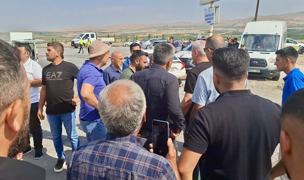 Kaza Sonrasi Halk