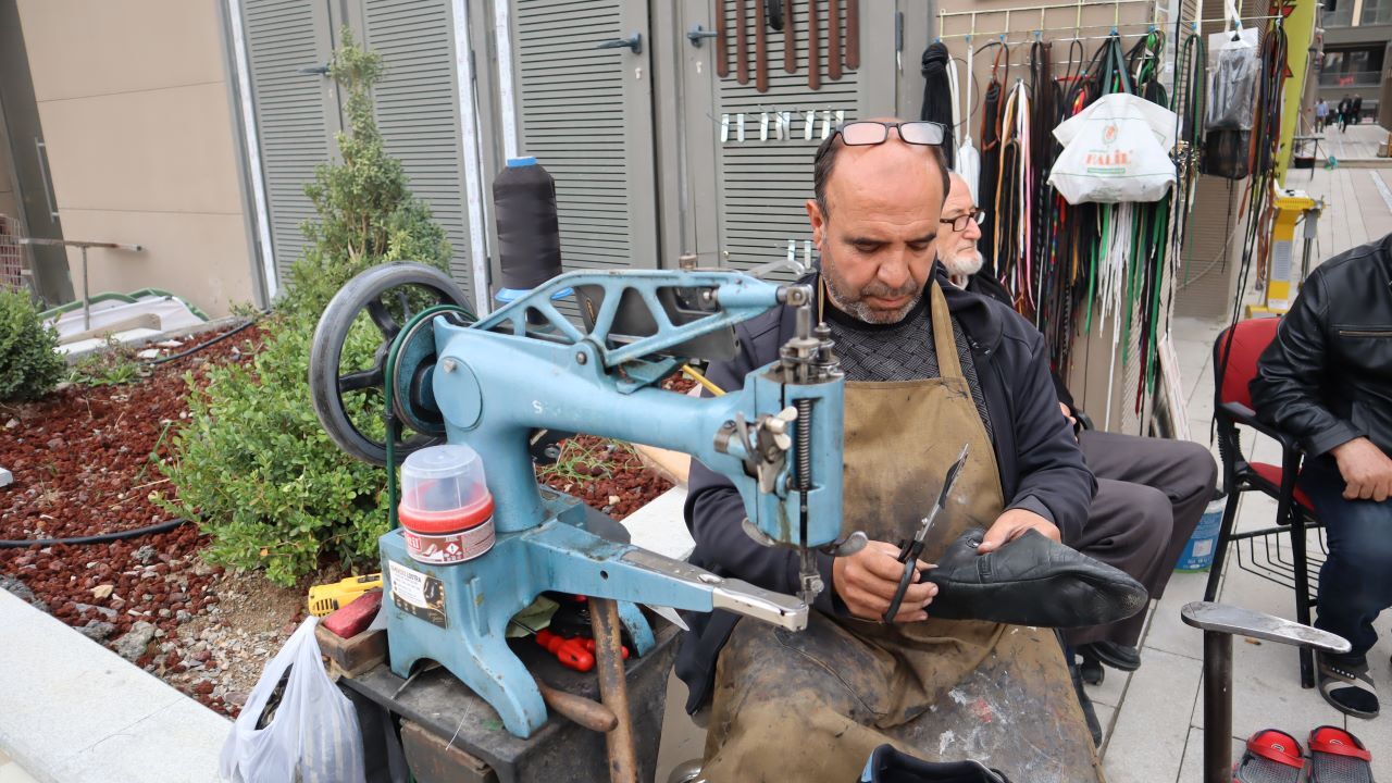 Malatya’da 43 Yıllık Usta İsyan Etti: “Bizim Meslek de Zamanla Ölecek”