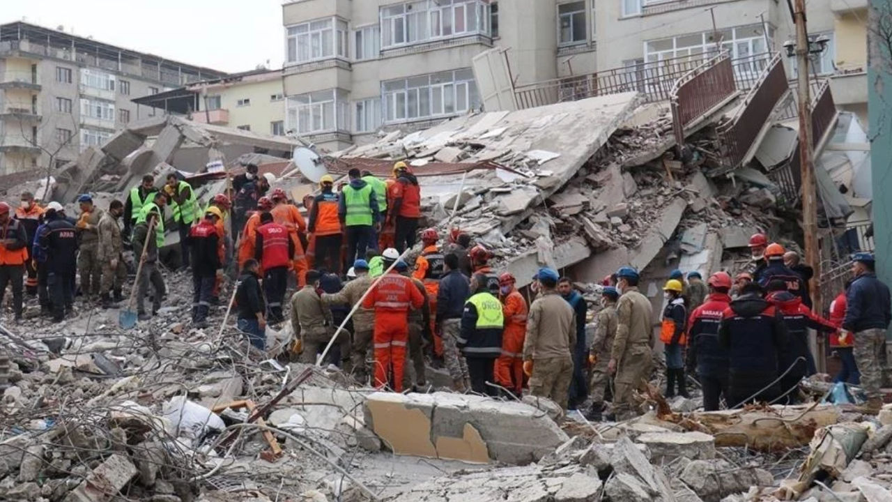 Malatya’daki Yıkım İhaleleri Soruşturmasında Yeni Gelişme! Bir İsim Hâlâ Aranıyor